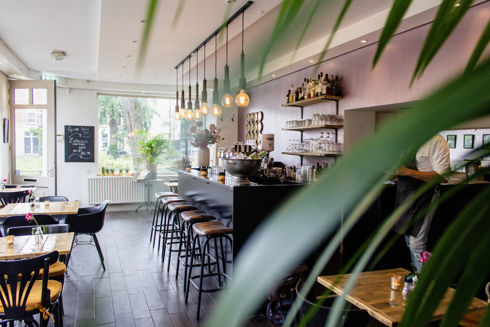 Café and restaurant interior – accountancy services for hospitality businesses
