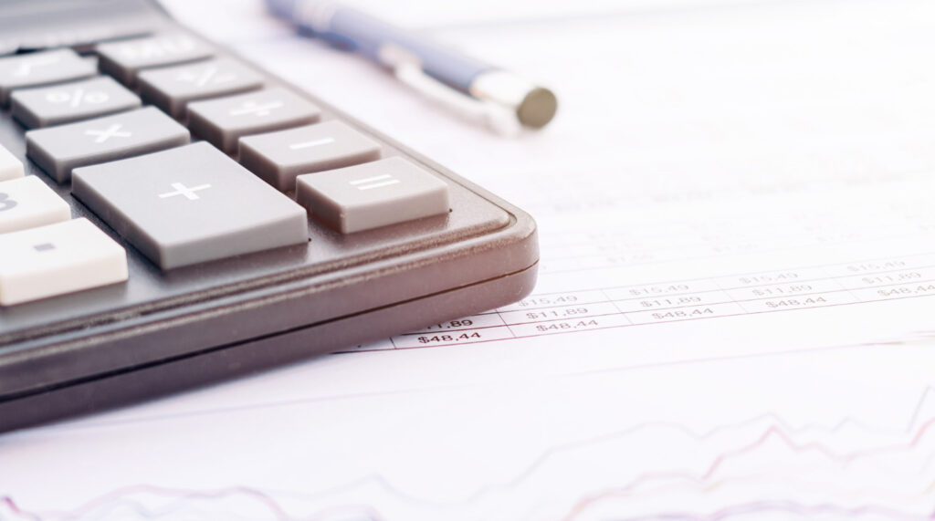 Calculator on financial statements for limited company accounts